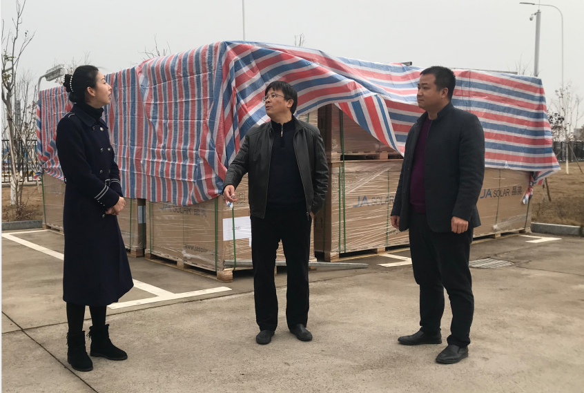 公司总经理周建文察看高速电建公司三期项目建设情况