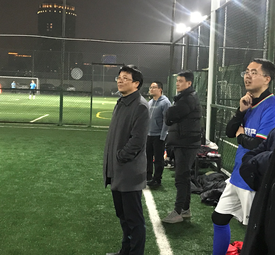 公司举行迎新春足球友谊赛