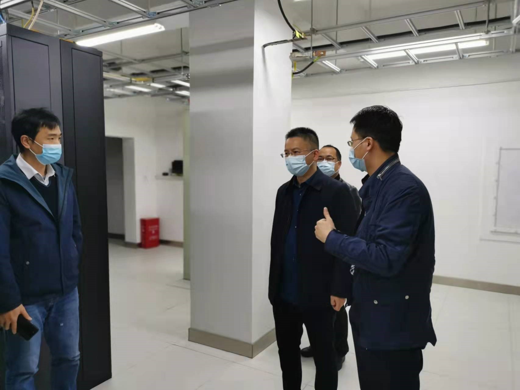 总经理周剑光到江西中交信通公司现场办公