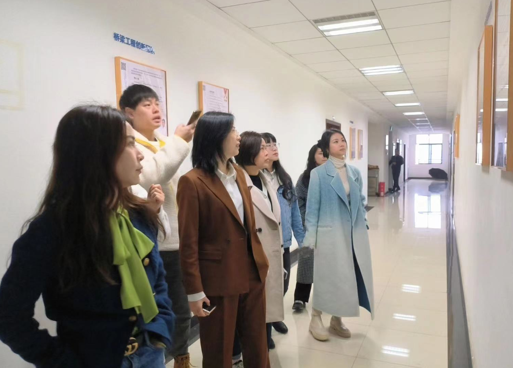 公司团支部开展联合团日活动