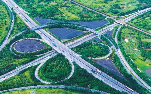 “绿能快车”跑出加速度——交投新能源集团上半年经营发展侧记