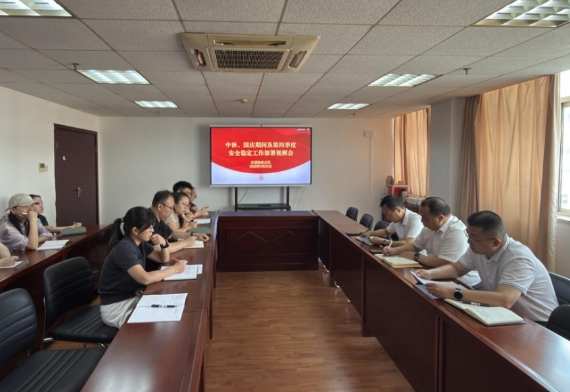 交通物资公司：信丰西服务区加油站多措并举保障“双节”高速出行供应